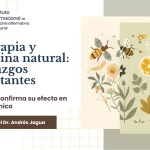 Frascos de miel y propóleo natural sobre fondo cálido con tonos dorados y verdes, que representan la apiterapia para el dolor crónico.